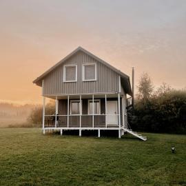 HYGGE Sauna&Fishing House, hotel sa Jagėlonys Kalniniai