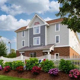 Hampton Inn & Suites - Cape Cod / West Yarmouth
