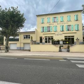 Logis Hotel & Restaurant Le Carnot, hotel em Die