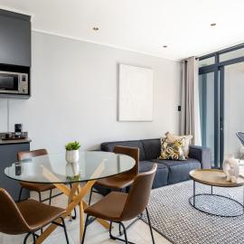 Luxury Bellagio 304 Two Bed with Inverter