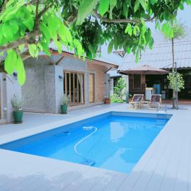 Greyhouse Homestay