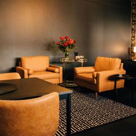 Rooms of Renown - The Panaretto Parlour, hotel in Leeton