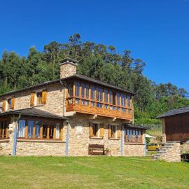 Casa Almoina, hotel v destinaci Viveiro
