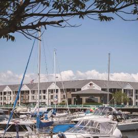 DoubleTree by Hilton Racine Harbourwalk، فندق في راسين