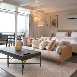 Hollywood Hills Hotel