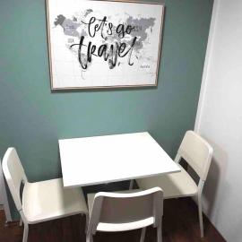 Mini Apartment in Amstetten im Souterrain, מלון באמשטטן
