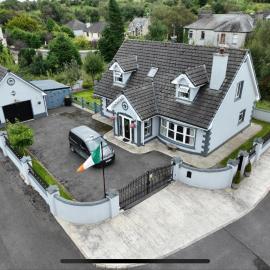Kev's Place, hotel in Keshcarrigan