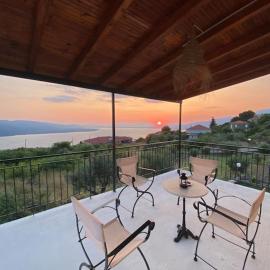 Casa Mirabella, hotel v destinaci Petrokhórion