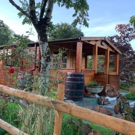 Songbird Lodge - Near brew pub/10 mins from Snowdon, hótel í Caernarfon