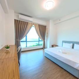 Carnelian Tower - Sea & Sunset View 4203, hotel in Gelang Patah
