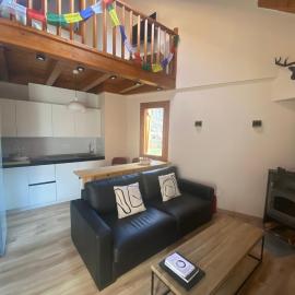 Duplex Kasares en Sesué No VU HUESCA24037, hotel in Sesué