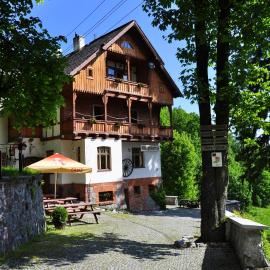 Villa Hubertus, hotel in Srebrna Góra