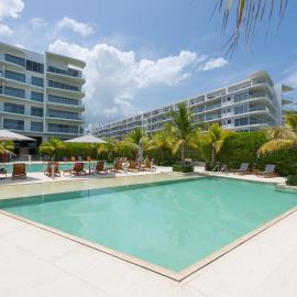 Lujoso Apartamento Con Salida Directa A La Playa Edificio Morros Eco