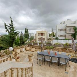 Spacious 4BR Oasis in the Heart of St. Julians by 360 Estates