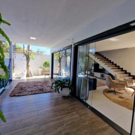 Casa da Tia Lê - Barramares, Vila Velha, hotel in Vila Velha