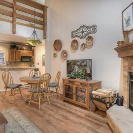 Silverpick Condo 304 Near Purgatory - Scenic Mountain Escape, hotel in Durango Mountain Resort