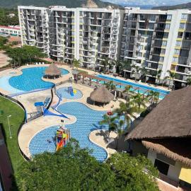 Disconnect, rest and enjoy., hotel a Ricaurte