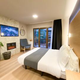 Modern Blue Studio En Valle De Incles - Parking Gratis l by BonesVacances