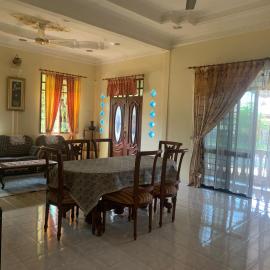Raa homestay, hotel in Kuala Terengganu