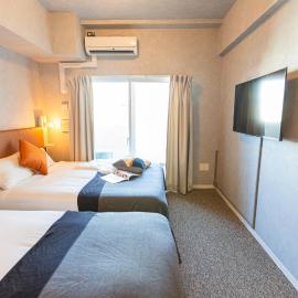 Apartment Hotel 11 Umeda, готель в Осаці
