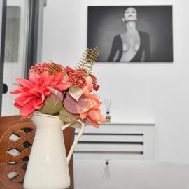 Apartament Luxury - Promenada Mall, hotel in Craiova