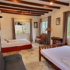 Coco Cabana Romblon、Romblonのホテル