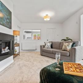 Modern 3 Bedroom Bungalow with Style & Comfort in Leicestershire