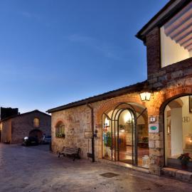 Hotel Monteriggioni, hotel v destinácii Monteriggioni