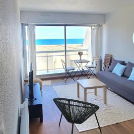 Duplex vue Mer, hotelli kohteessa Mauguio