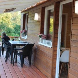 Hetedhét Csillag Apartmanház, Hotel in Bábonymegyer