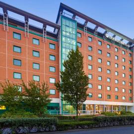 DoubleTree by Hilton Woking, hotel din Woking