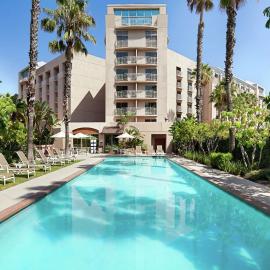 Embassy Suites by Hilton Brea - North Orange County, hotel di Brea
