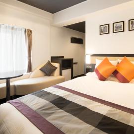 HOTEL MYSTAYS Shinsaibashi, hotel em Osaka
