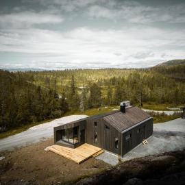 Moderne hytte på Norefjell