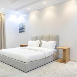 Family Apartments 15 Mins Drive to Al-Masjid Nabawi - Nozol Noor 4, hotell i AR Rummanah
