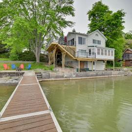 Cayuga Lake Retreat in Seneca Falls w/ Dock!, hotel a Seneca Falls