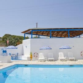Blue Dolphin Aegina, ξενοδοχείο στα Βάγια