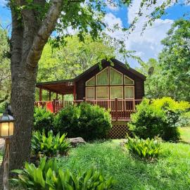 Fig Cabin, hotel in Fredericksburg