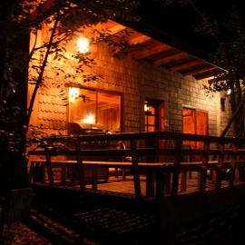 K m 6 River Lodge, отель в городе Пукон