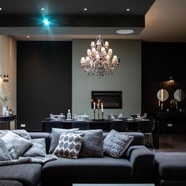 SWIMCASALILLE Loft piscine intérieure 10 mn gares, hotel in La Madeleine