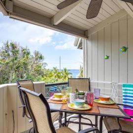 Downtown Kailua-Kona Condo w/ Pool & Views, готель у місті Кайлуа-Кона