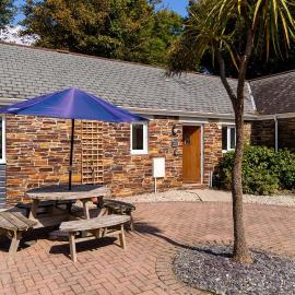 Trewhiddle 41 by Together Travel - Stylish Coastal Countryside Retreat, hotel in St Austell