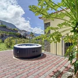 My School I by Atlantic Holiday, hotel in Ponta Delgada