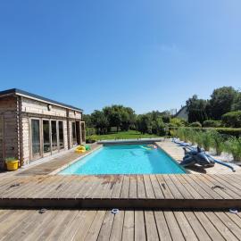 Villa Oriel avec piscine privée à NEUFCHATEL-HARDELOT โรงแรมในนูฟ์ชาเทล-อาร์เดอโลต์