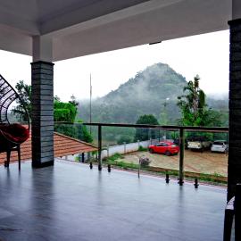 Kotibetta Homestay - Mountains View, River, Trek, One Group Only
