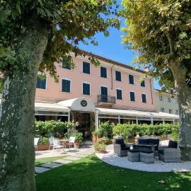 Ristorante Albergo Corona, hotel i Novi Ligure