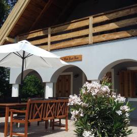 Balaton Rustic Guesthouse