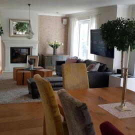 Exklusive Wohnung mit herrlicher Terrasse und Garten