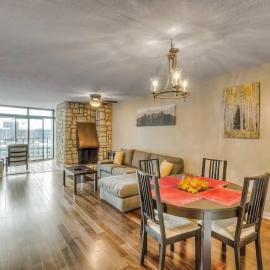 2 BR Condo Heart of LoDo w/Great View/Amenities, hotel i Denver