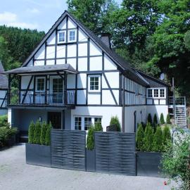 Sallinghaus, hotel u gradu Esloe